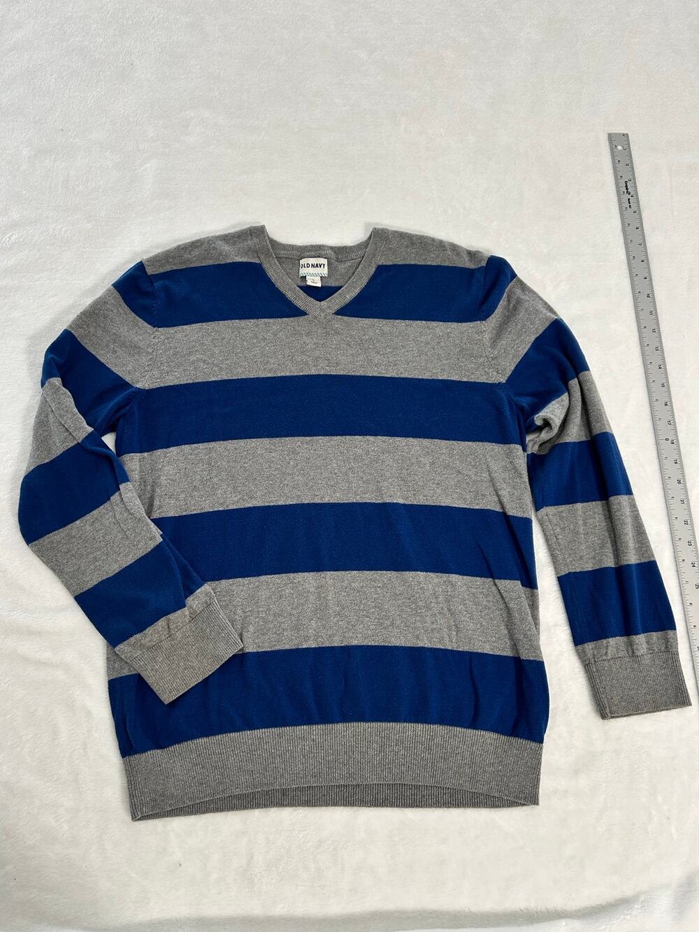 Old Navy Men's Large Rugby Stripe Blue Gray Y2K V Neck Long Sleeve Sweater XC!!!